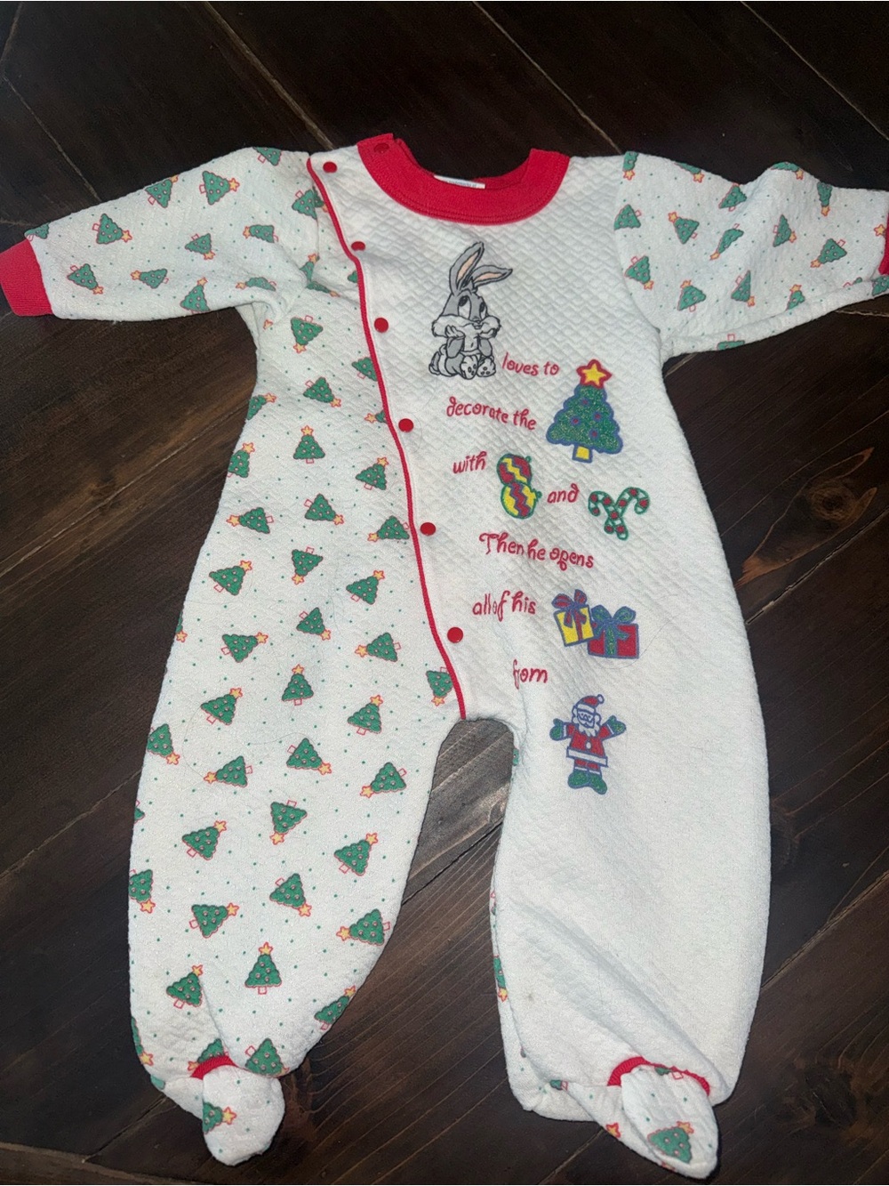 Vintage 1998 Looney Tunes Christmas Baby Sleeper Size Large (6 Month)